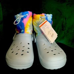 Crocs classic lined puff boots